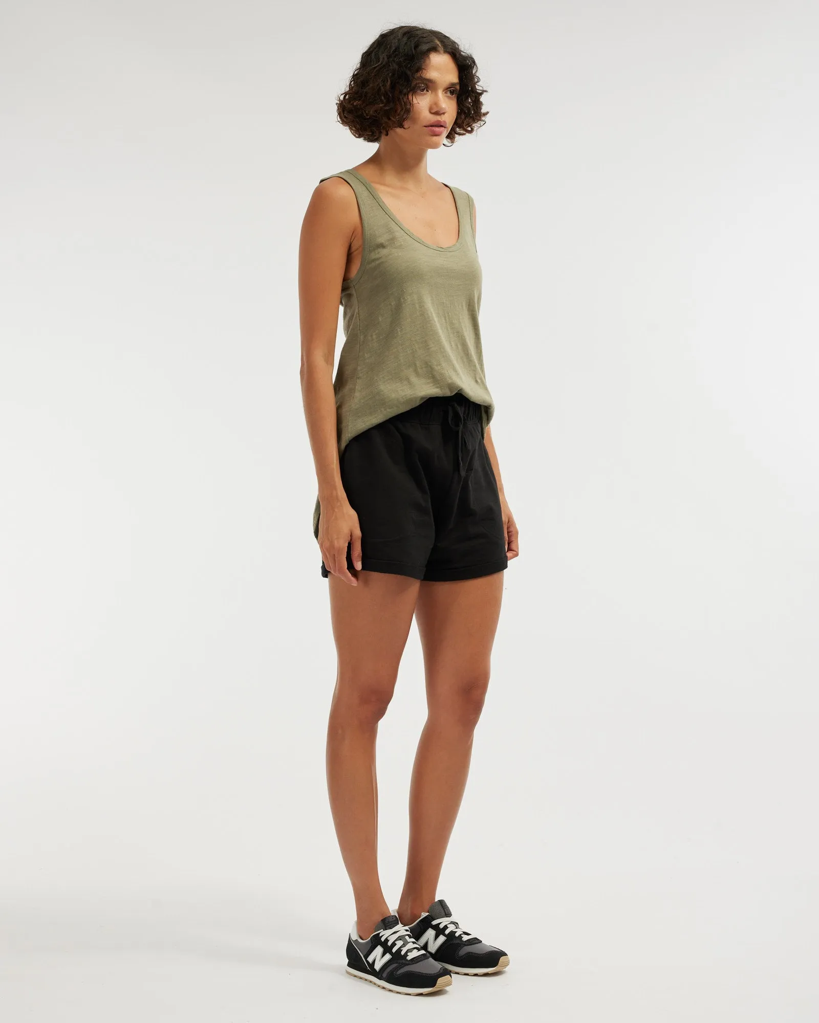 Abigail Rolled Hem Short - Black