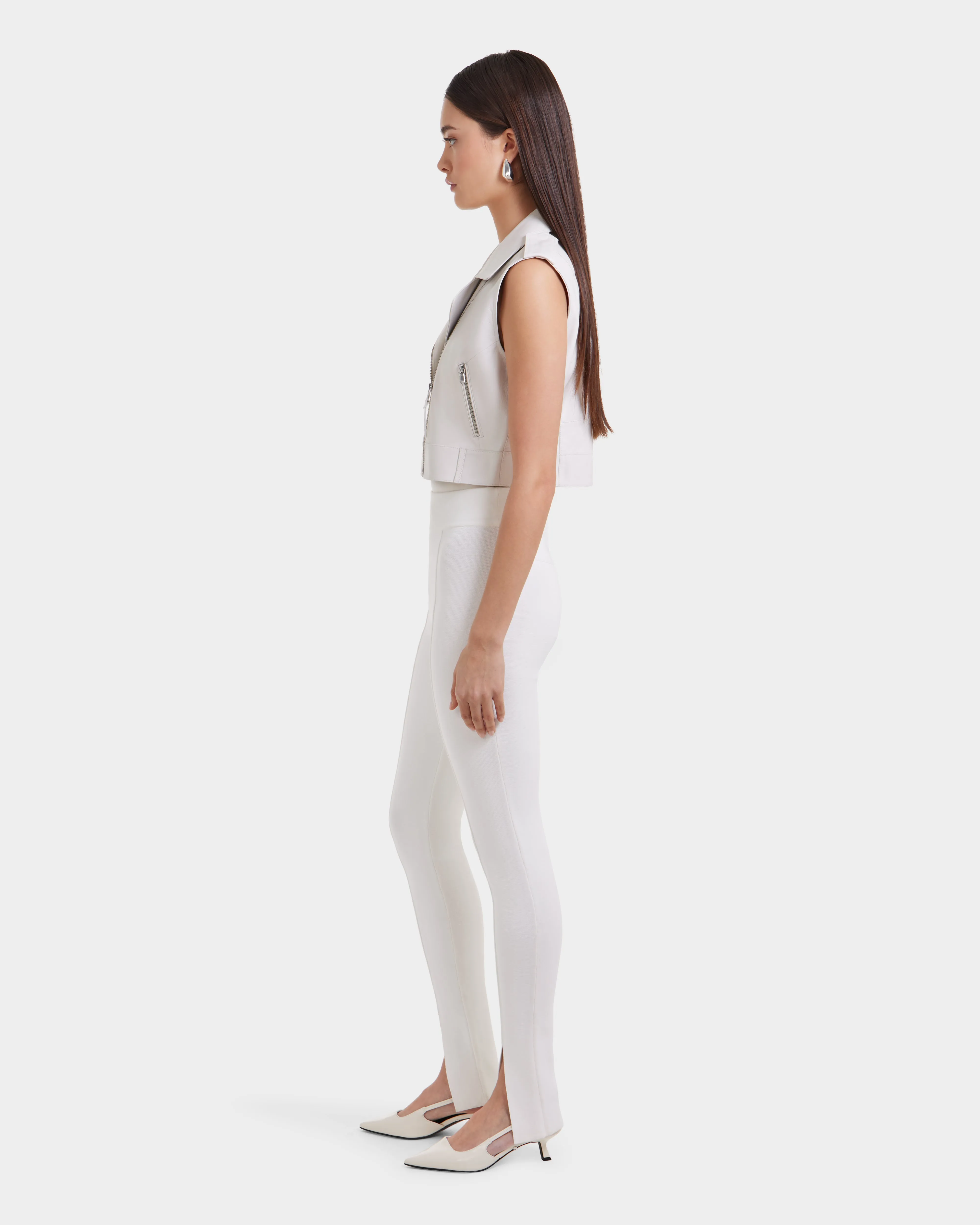BETTY - 8125000 Optic White
