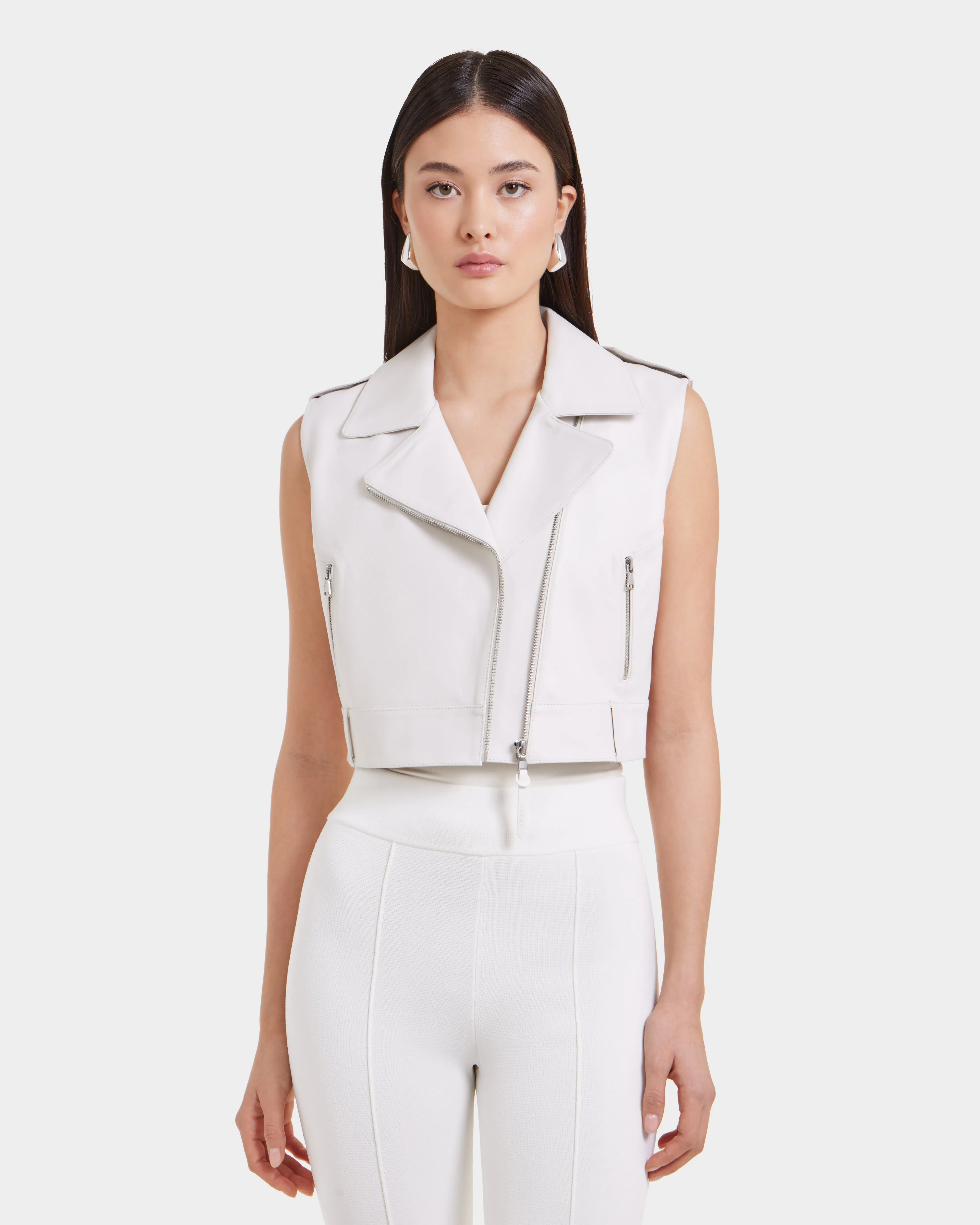 BETTY - 8125000 Optic White