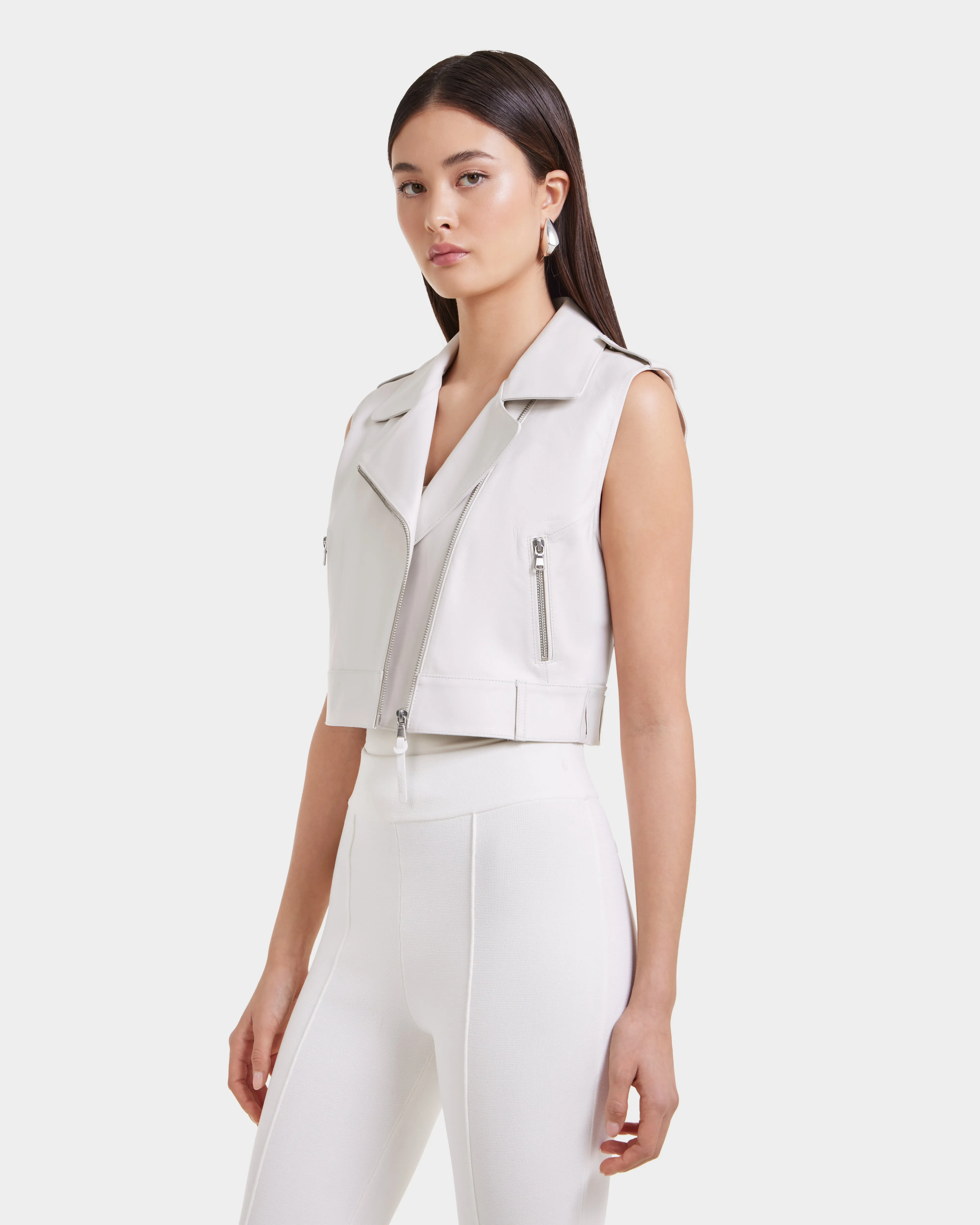 BETTY - 8125000 Optic White
