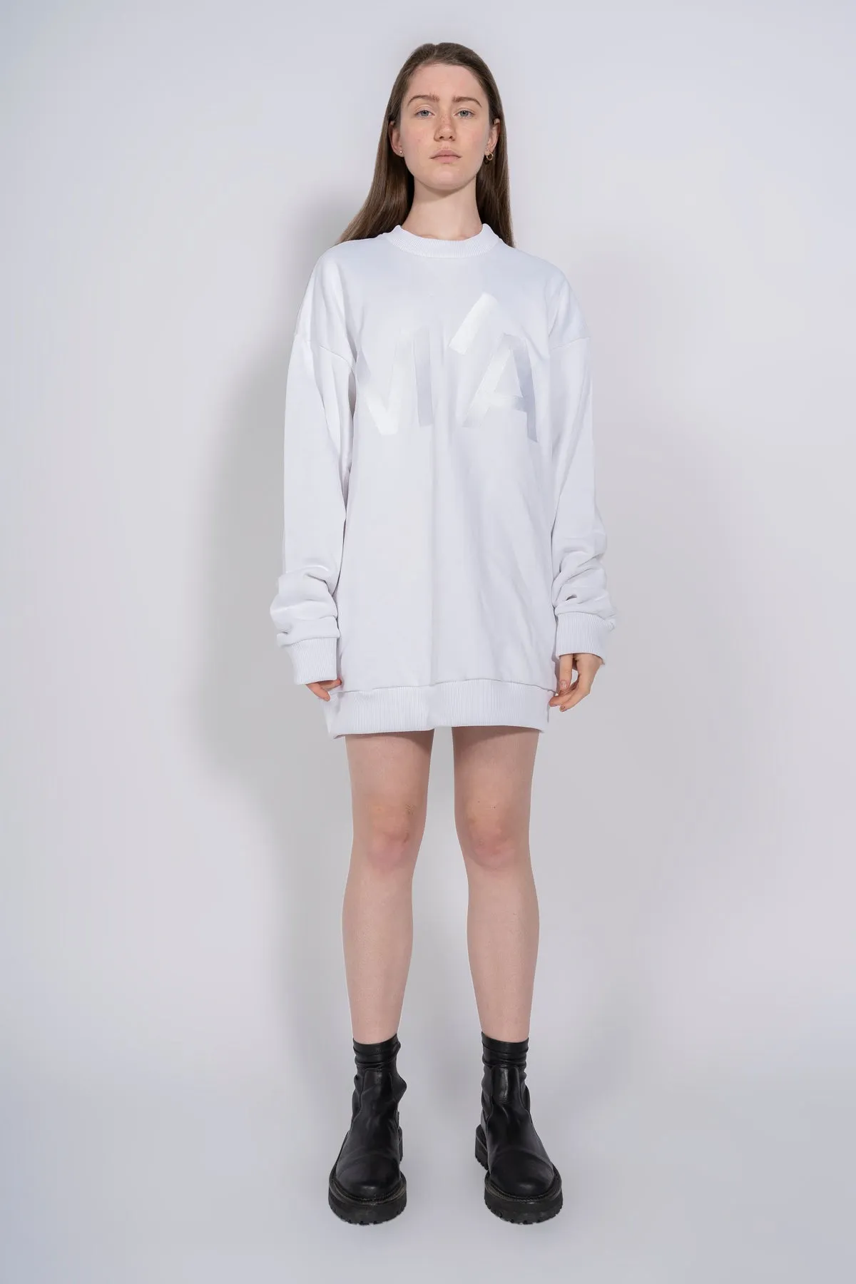 M'A EMBROIDERED JUMPER IN WHITE