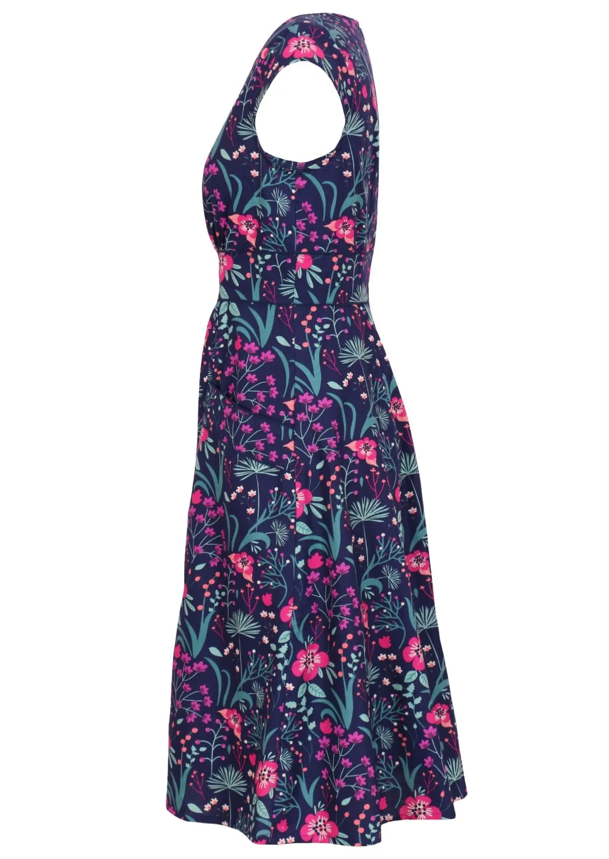 Scarlett Dress Dianthus