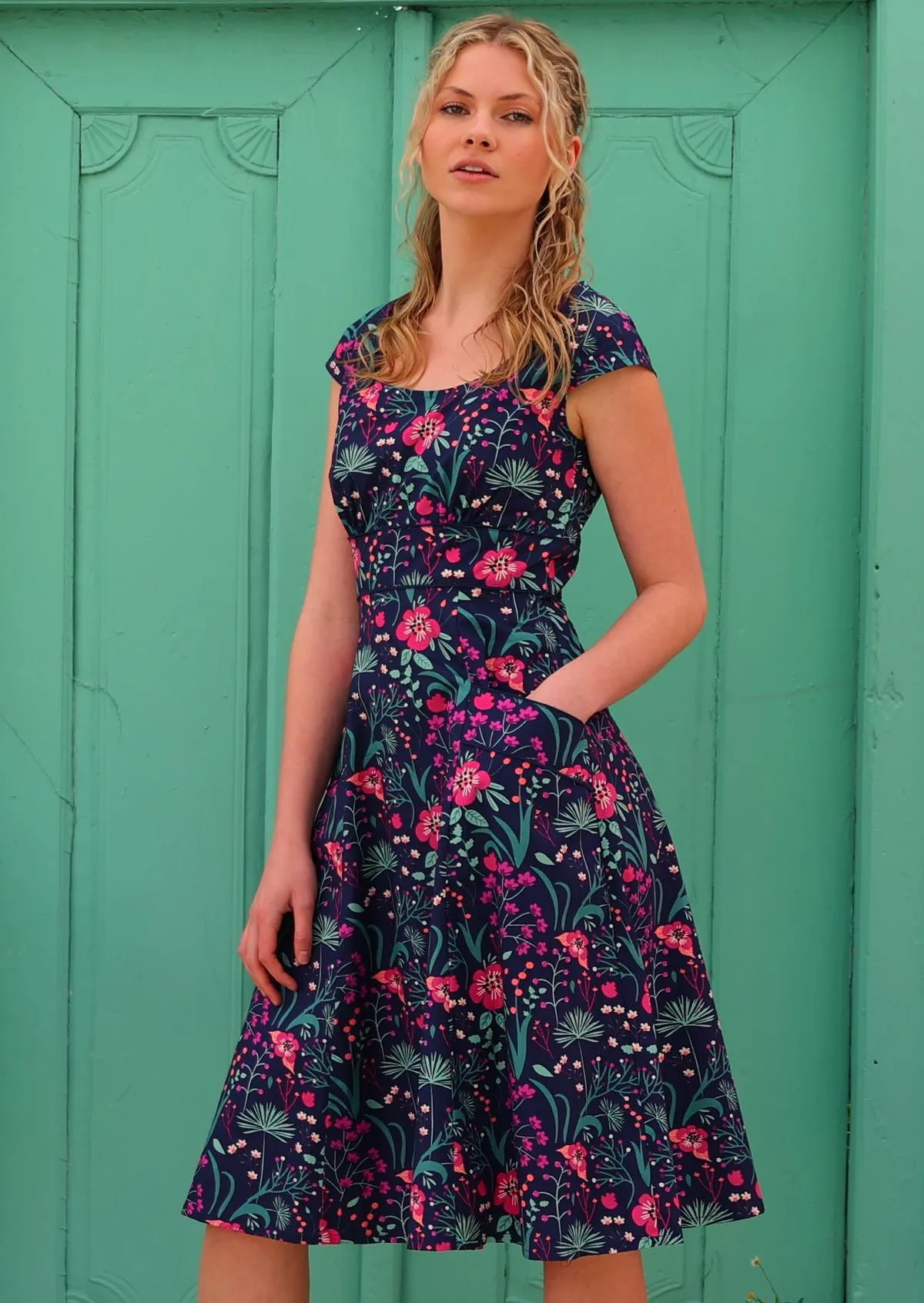 Scarlett Dress Dianthus