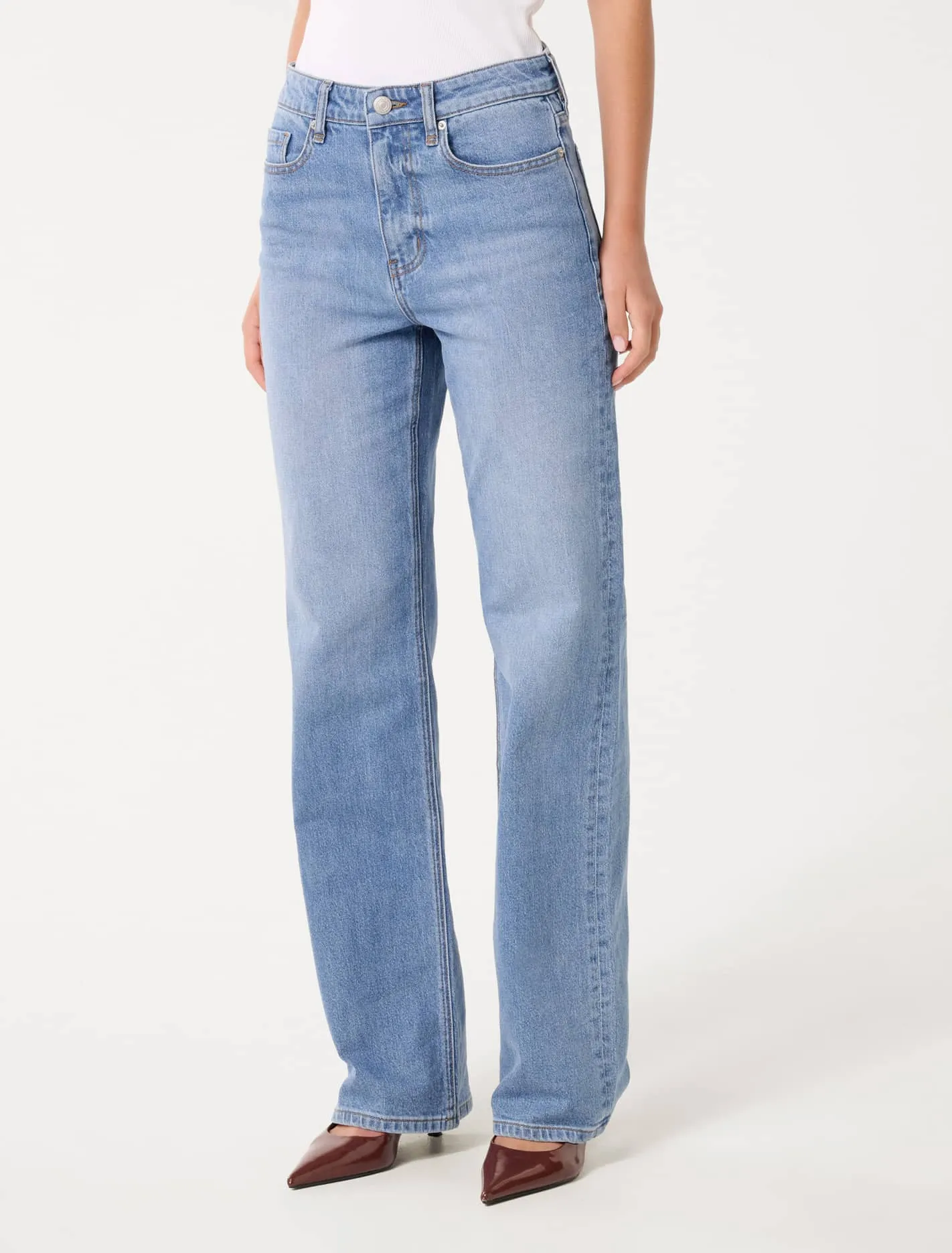 Skyla Straight Leg Jeans