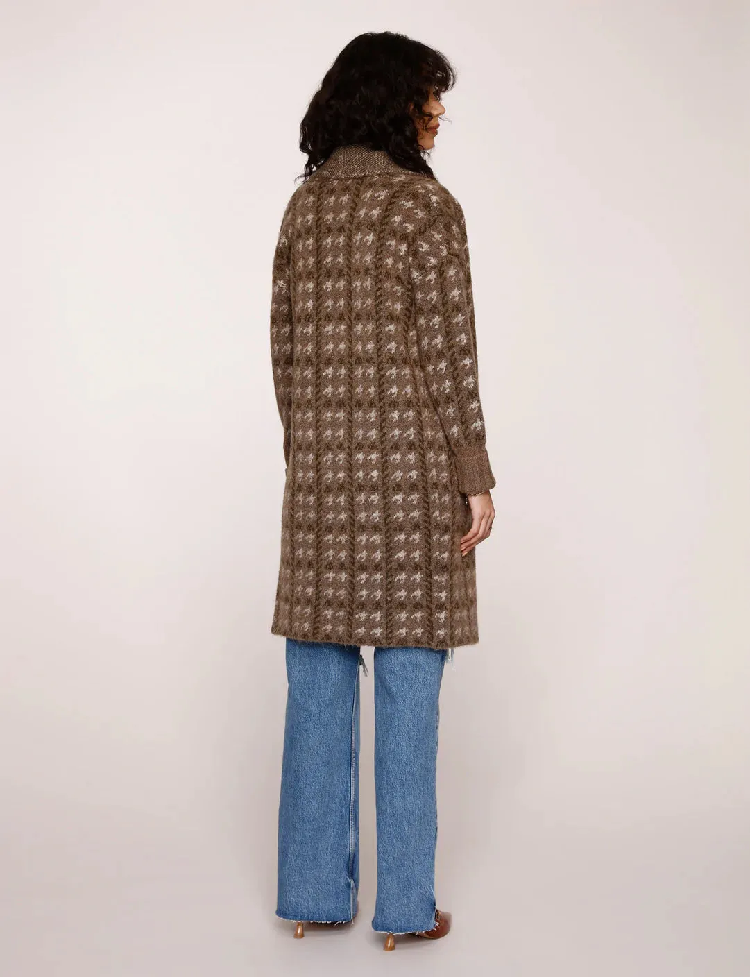 Zooey Cardi